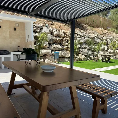 木屋 La Casona Del Pinar Swiming Pool 阿尔豪林德拉托里