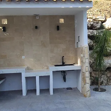 木屋 La Casona Del Pinar Swiming Pool 阿尔豪林德拉托里